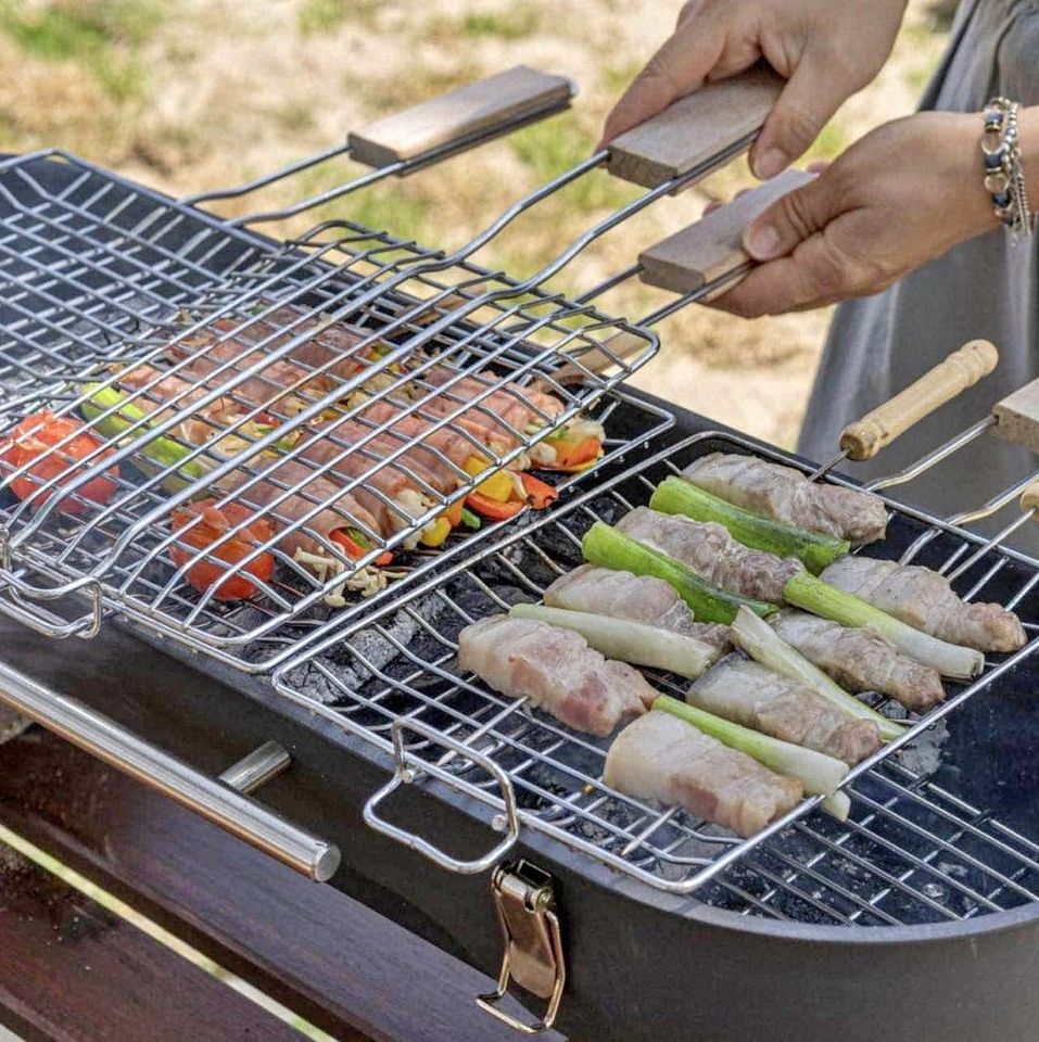 Portable BBQ GRILLS / Charcoal PORTABLE GRILL /STYLISH CAMPING GRILLS